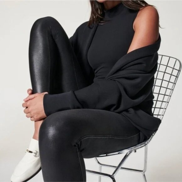 Spanx Faux Leather Leggings - Black, Medium - Picture 10 of 11